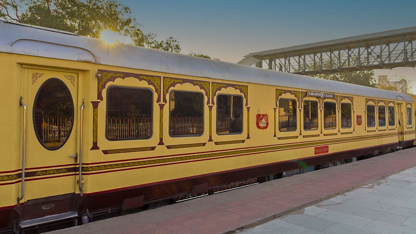 Palace on Wheels