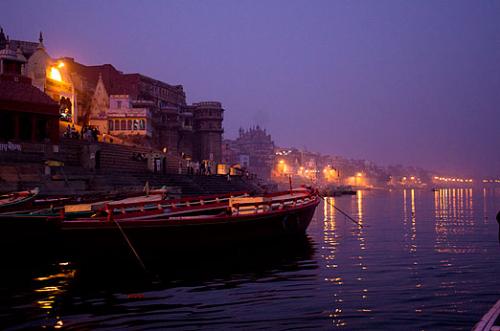 Varanasi från Ganges